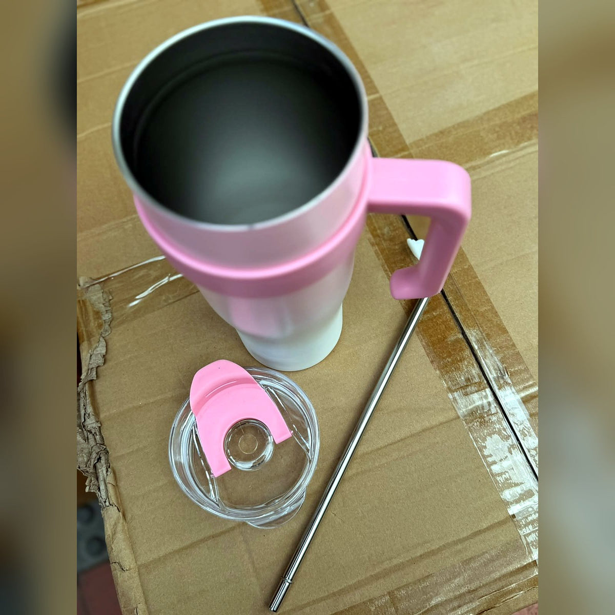 Vaso Térmico con Asa y Pitillo de Acero